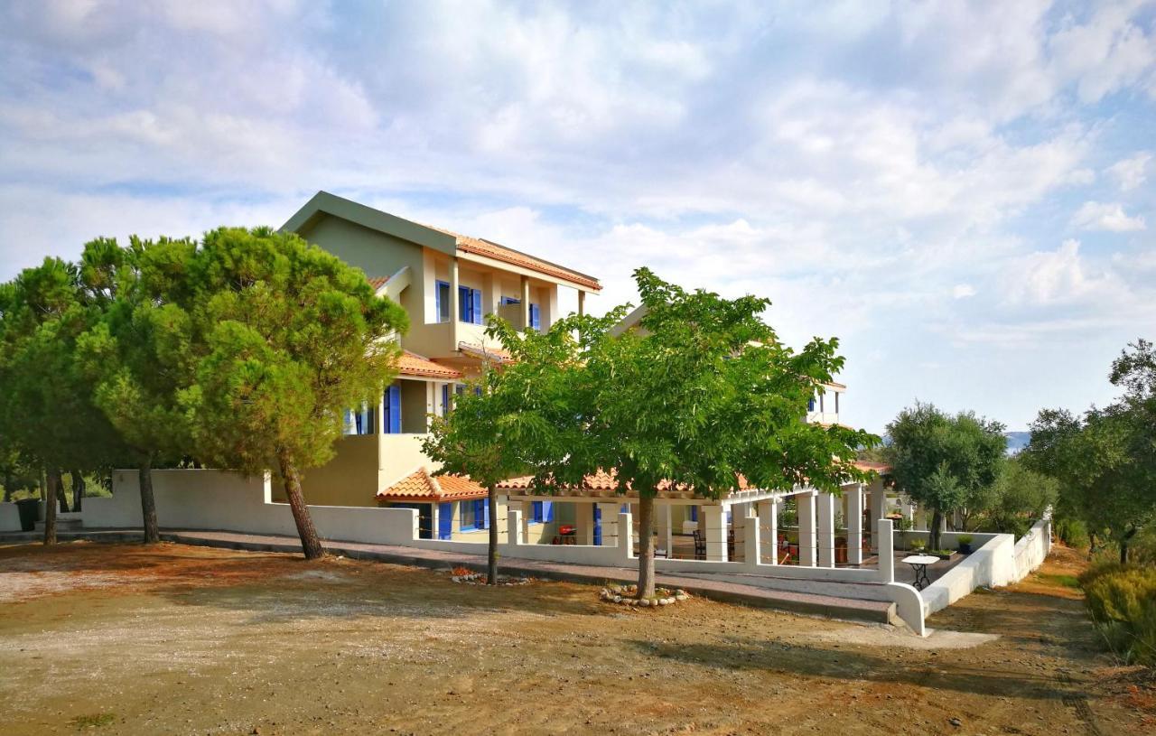 Olive Bay Hilltop Apartments 阿莫利亚尼岛 外观 照片