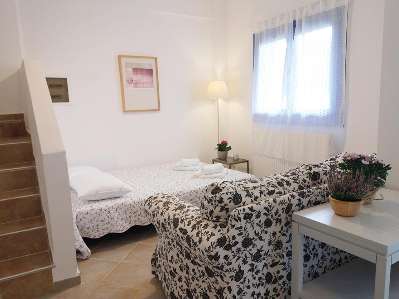 Olive Bay Hilltop Apartments 阿莫利亚尼岛 客房 照片